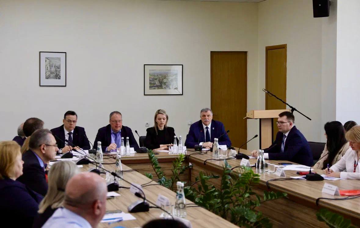 Курский Росреестр принял участие в круглом столе  по совершенствованию системы бесплатной юридической помощи жителям приграничья.
